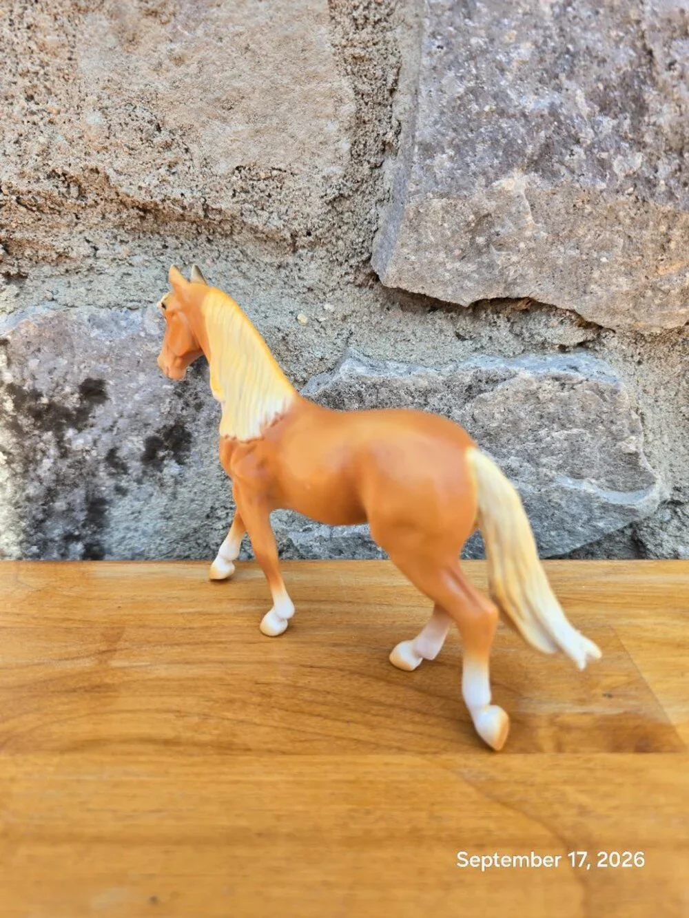 Breyer Spirit Riding Free Chica Linda (9235) 1:24 Paddock Pal / Little Bit Scale